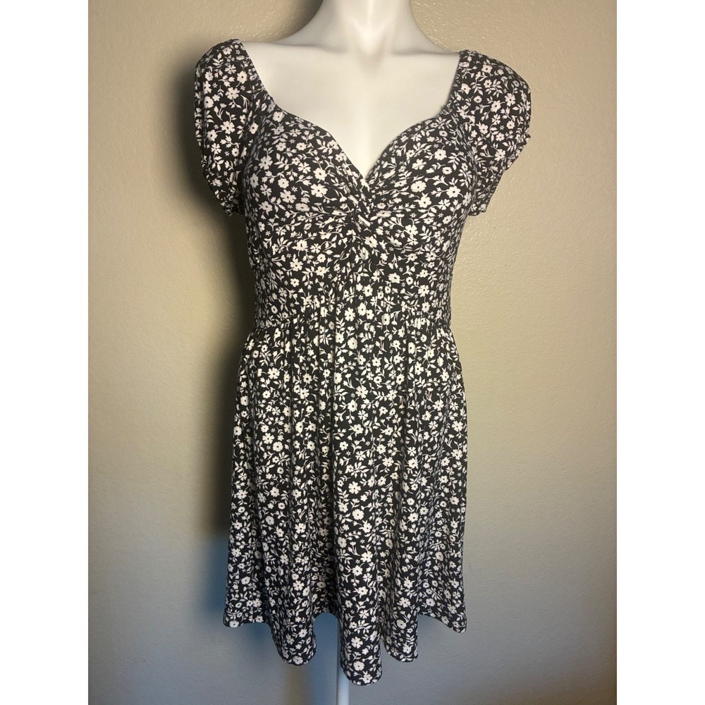 Derek Heart Black White Floral Ditsy Puff Sleeve Smocked Mini Dress Large
